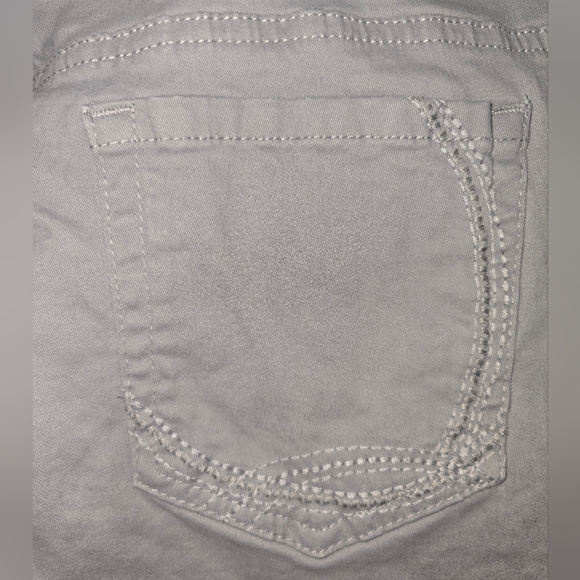 Gloria Vanderbilt Pants - Picture 6 of 8